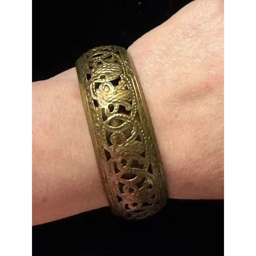 Gold-Tone Floral Filigree Bangle Bracelet, Vintage